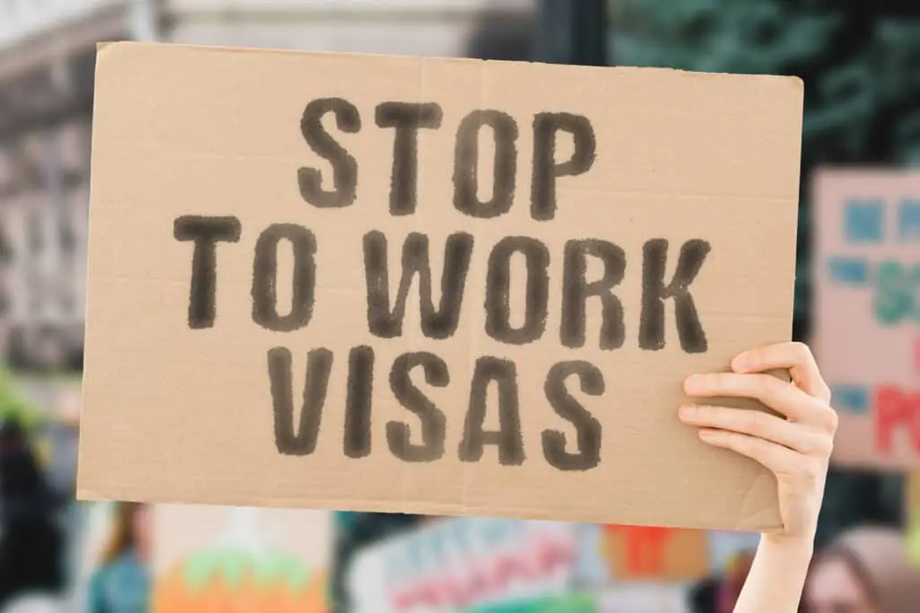 THE UK GOVERNMENT - 5 POINT UK IMMIGRATION PLAN